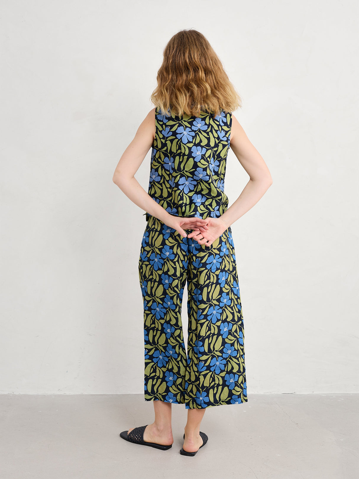 Seasalt Colour Study Top - Leafy Floral Maritime