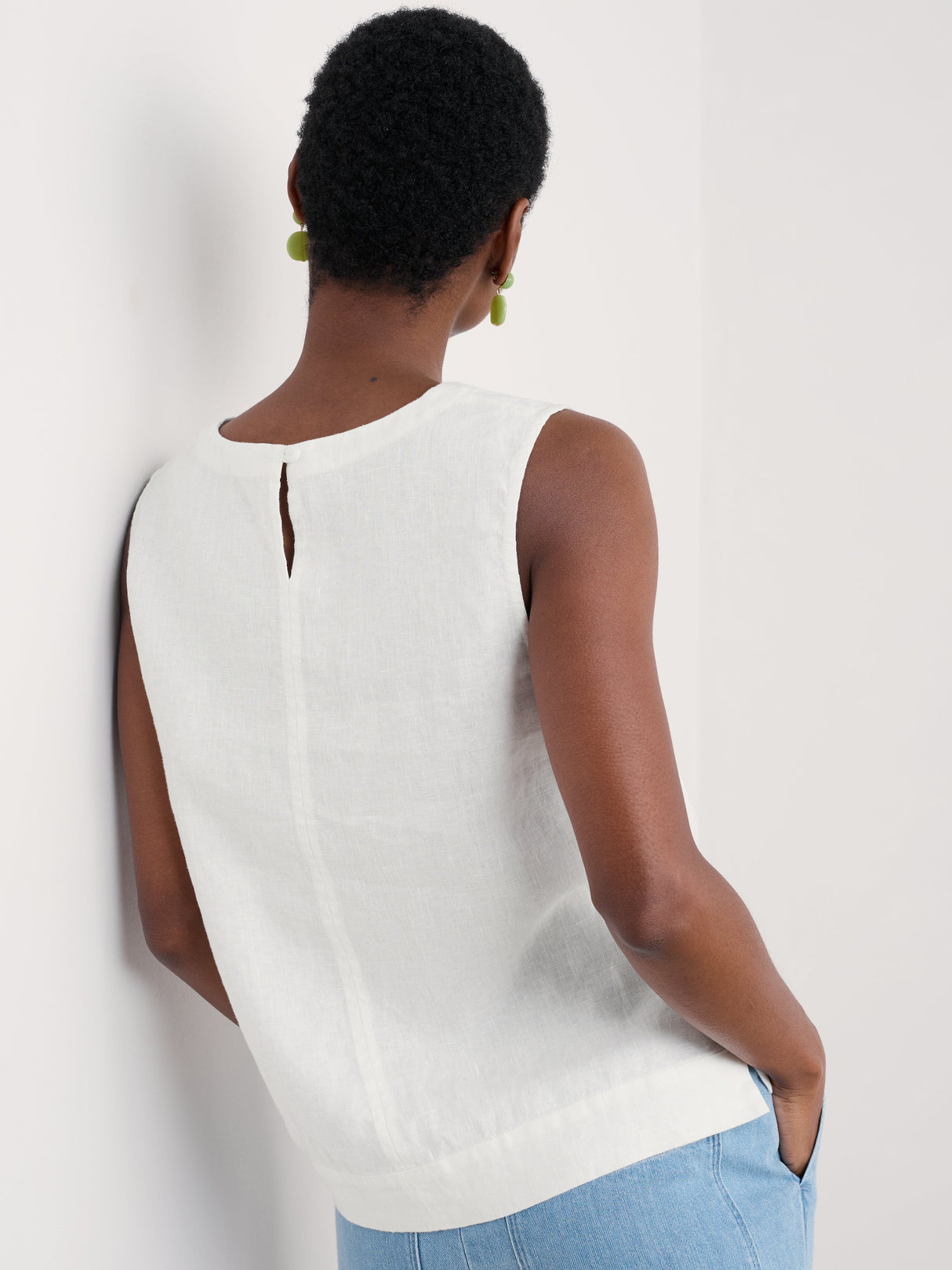 Seasalt Lighthouse Station Vest - Chalk