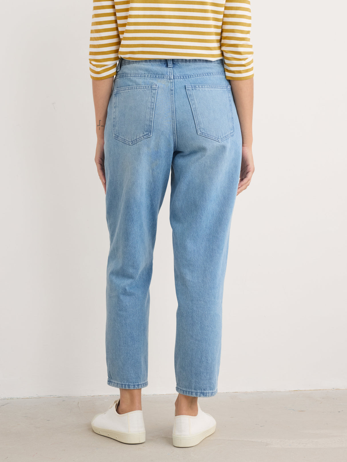 Seasalt Towan Barrel Leg Jean - Light Wash High Twist