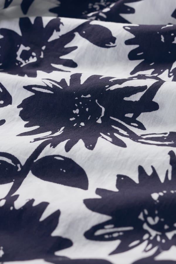 Seasalt Streamlet Swing Top - Daisy Shadow Chalk