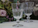Antoinette Wine glass with pearl edge