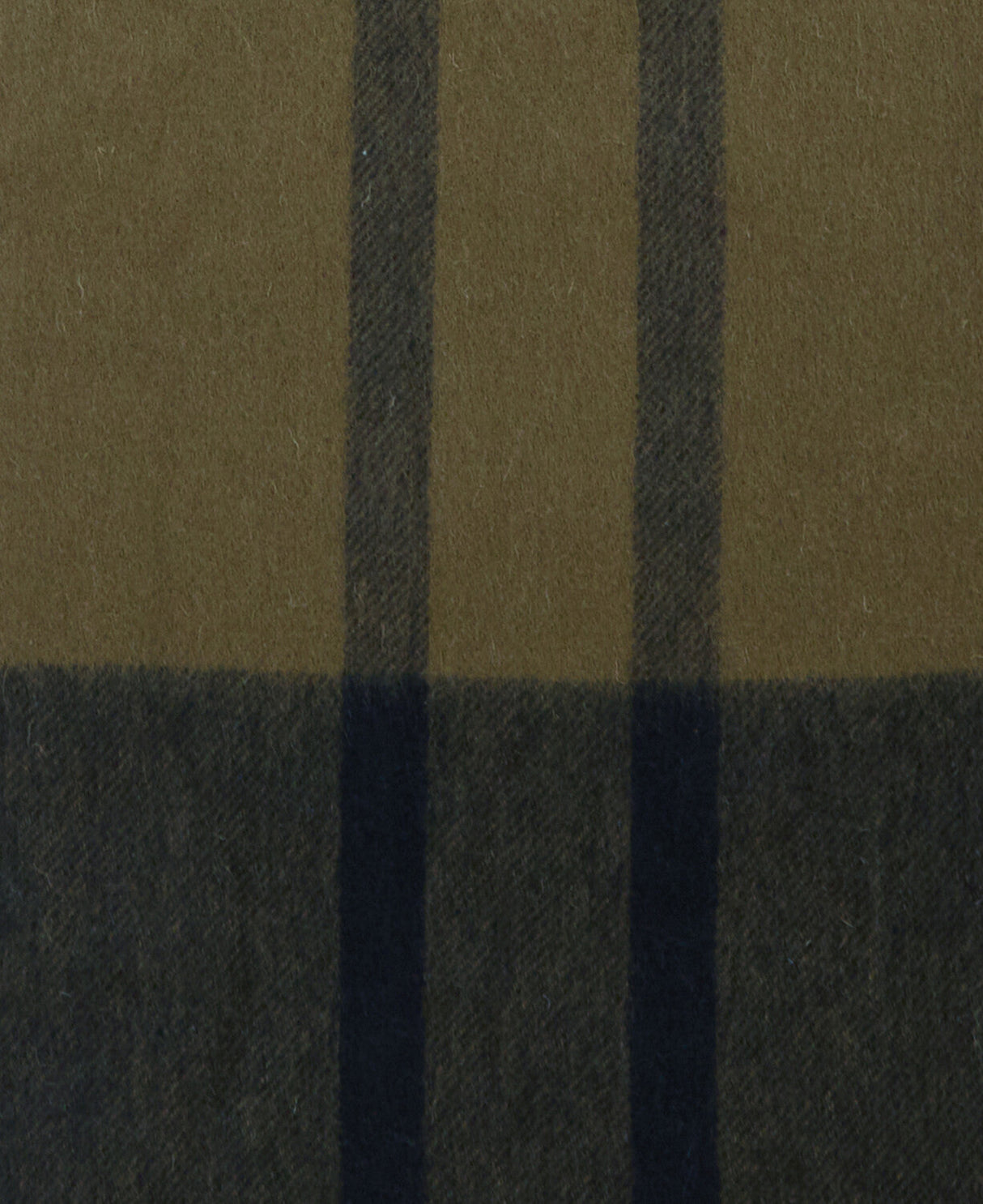 Barbour Maxine Tartan Scarf - Black/Olive