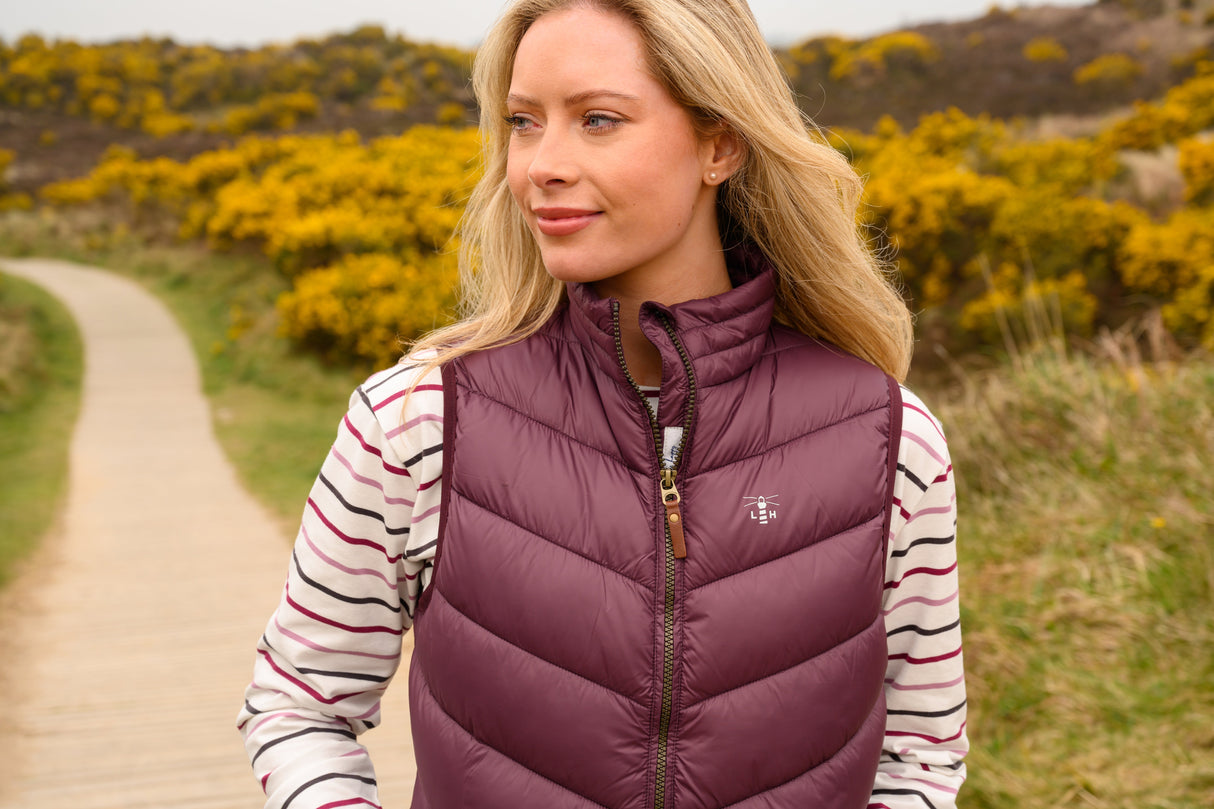 Lighthouse Laurel Ladies Gilet - Cranberry