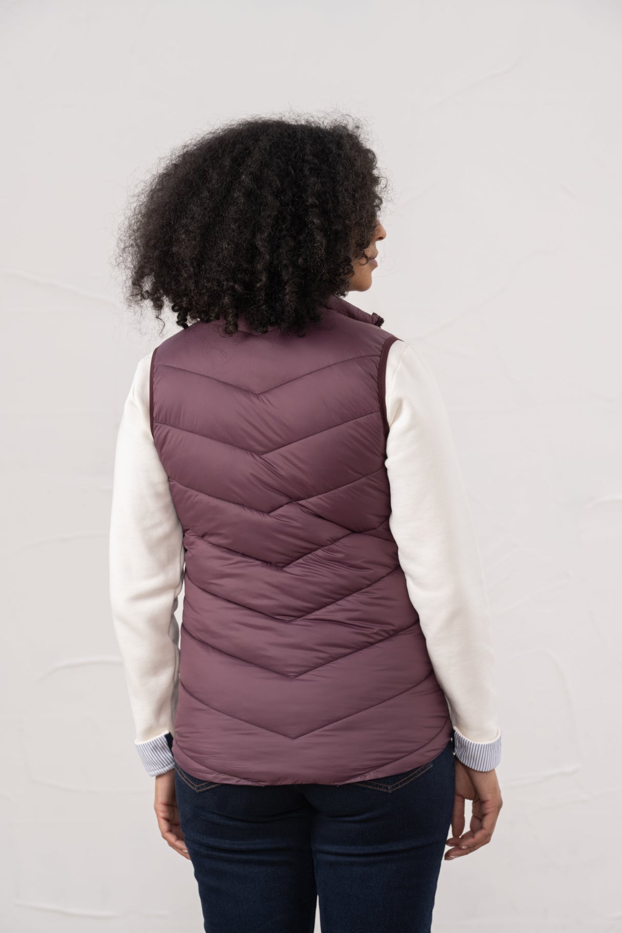 Lighthouse Laurel Ladies Gilet - Cranberry