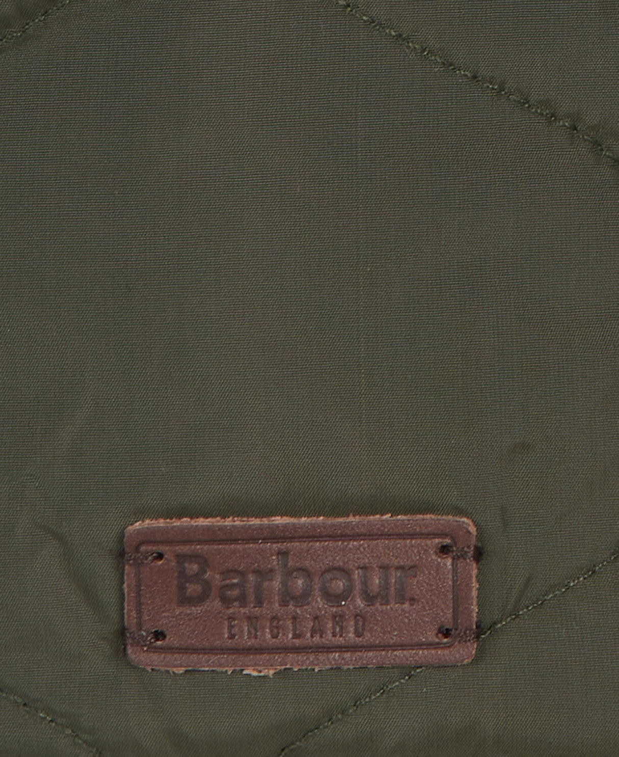 Barbour Sandbay Quilted Trapper - Olive