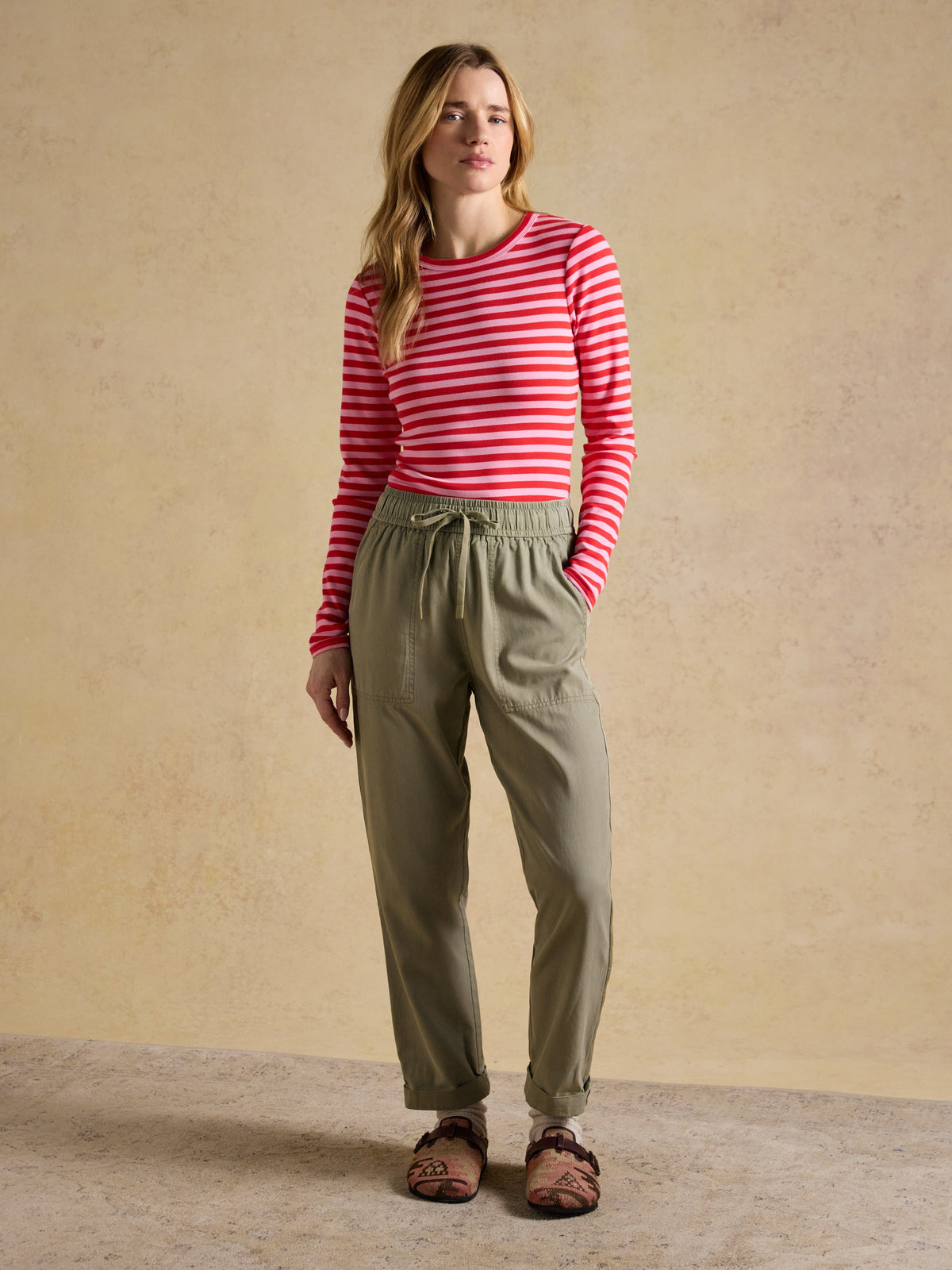 Joules Relaxed Chino - Khaki*