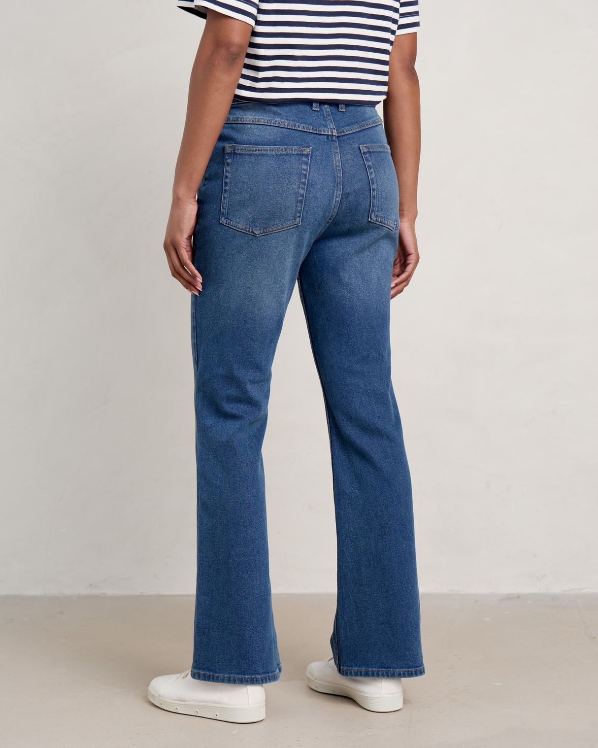 Seasalt Highmore Jean - Mid Wash Tide