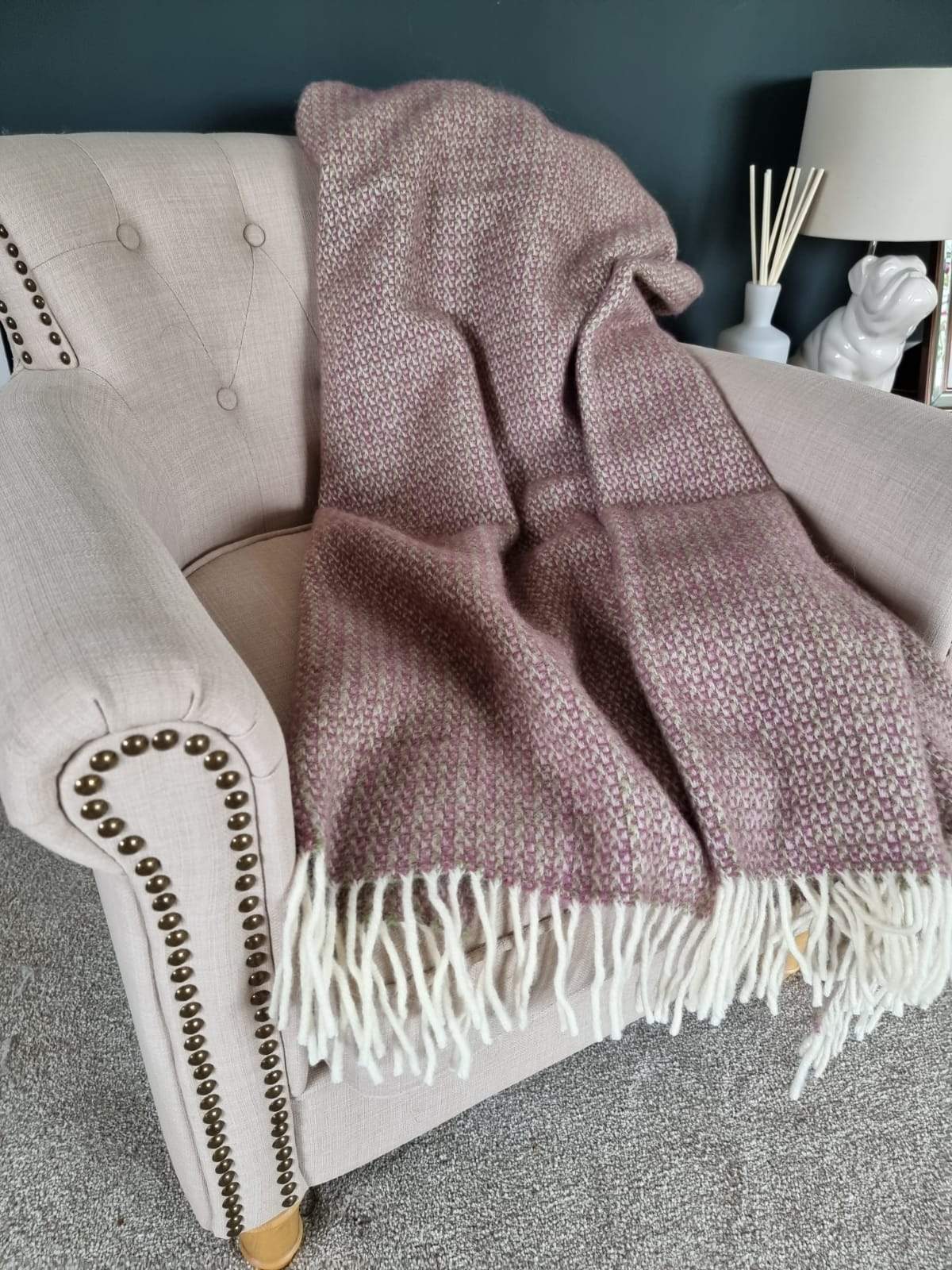 Forager Illusion Blanket - Raspberry