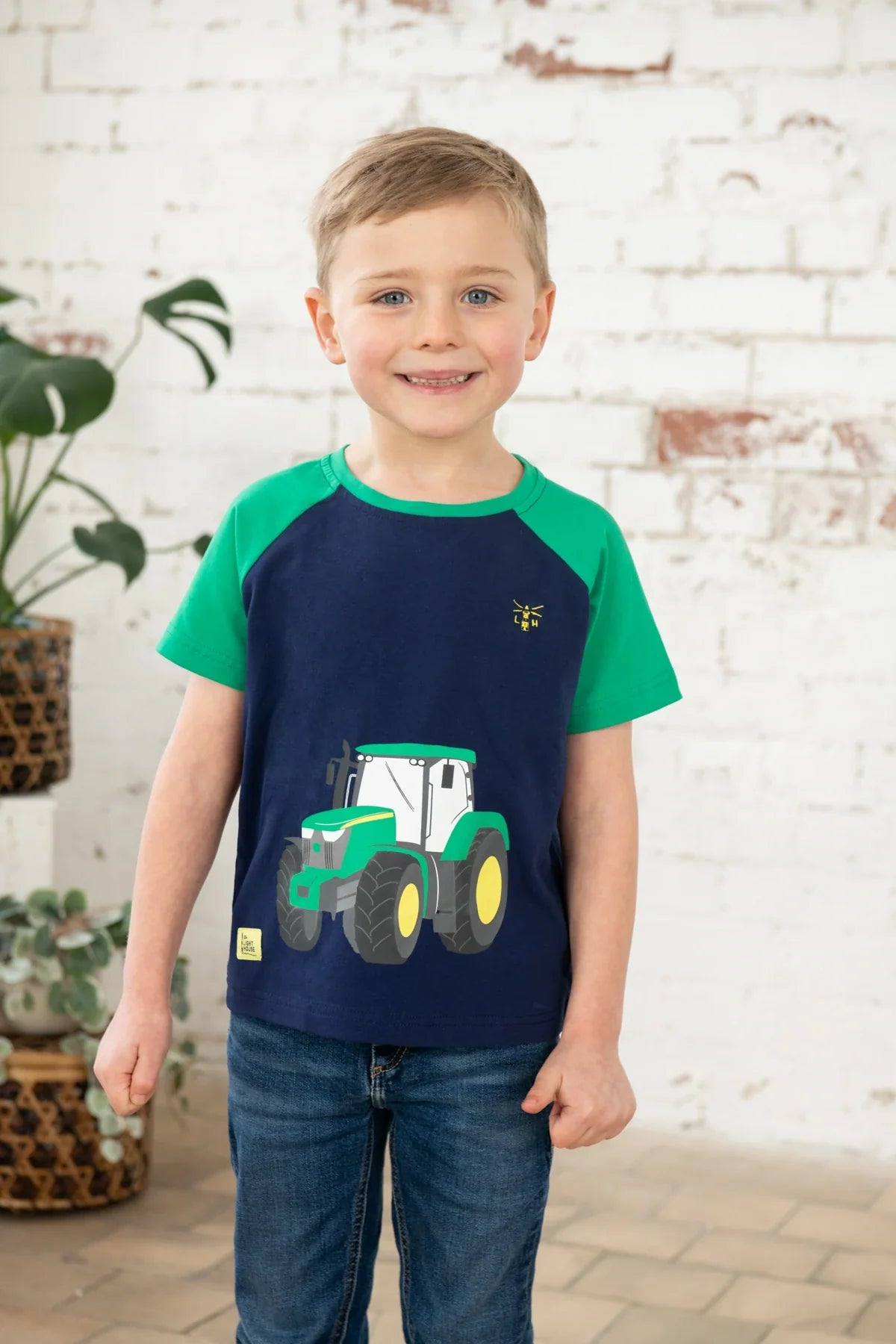 Lighthouse Mason T-shirt - Green Tractor